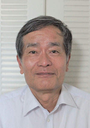 八木栄一氏